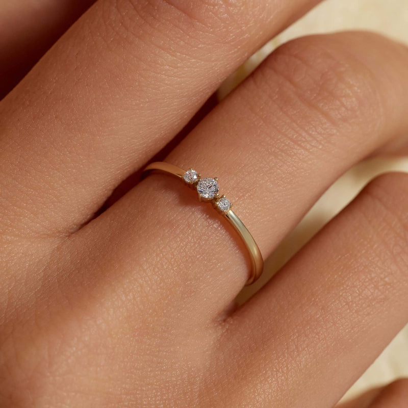 Beloro Jewels Monte Napoleone Delphine 9 Karat Gold Ring mit Zirkonia-Steinen BO330055-56-zoom-