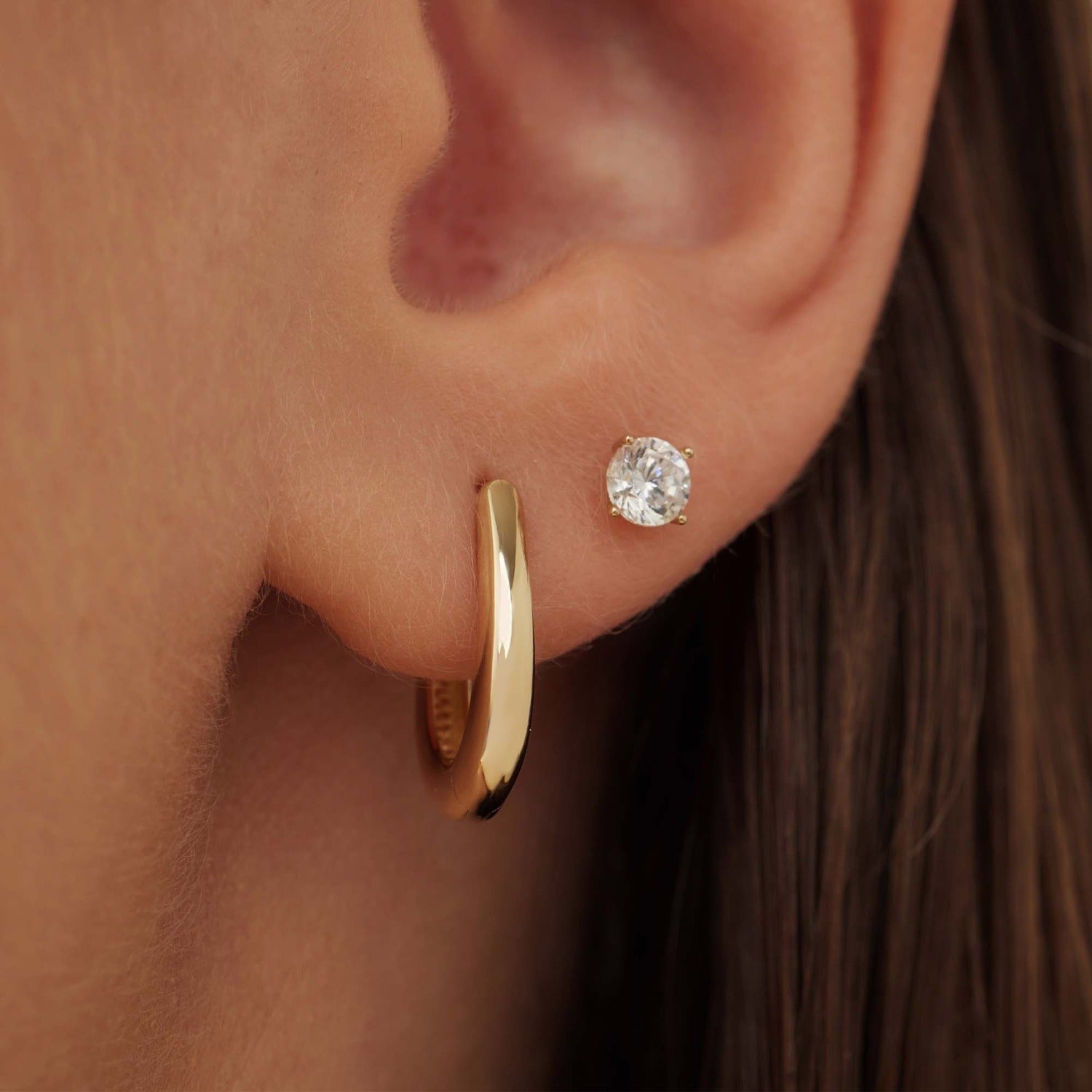 Isabel Bernard Cadeau d'Isabel 14 karat gold earring set with chains IB90183