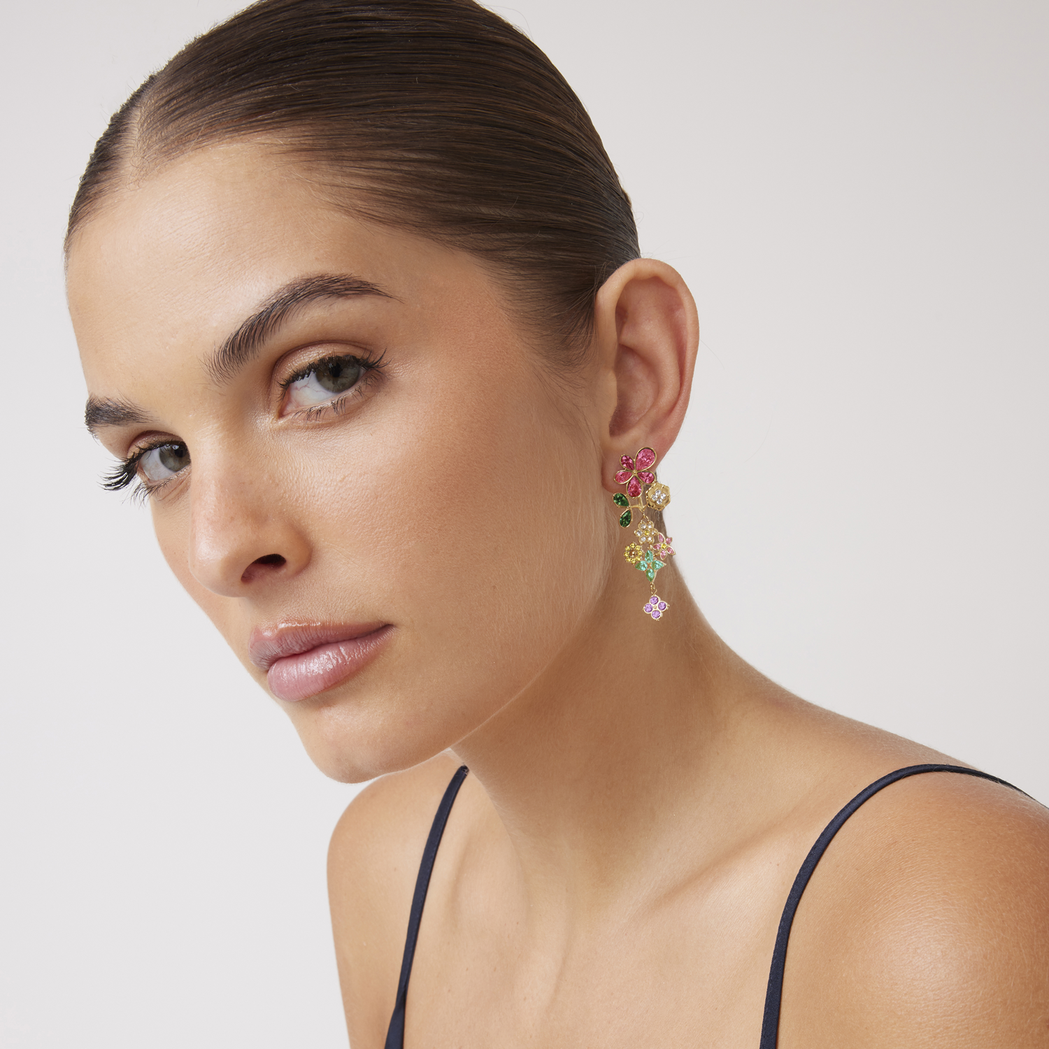 Guess Secret Garden Gold-coloured Earrings JUBE06030JWYGMCT-U