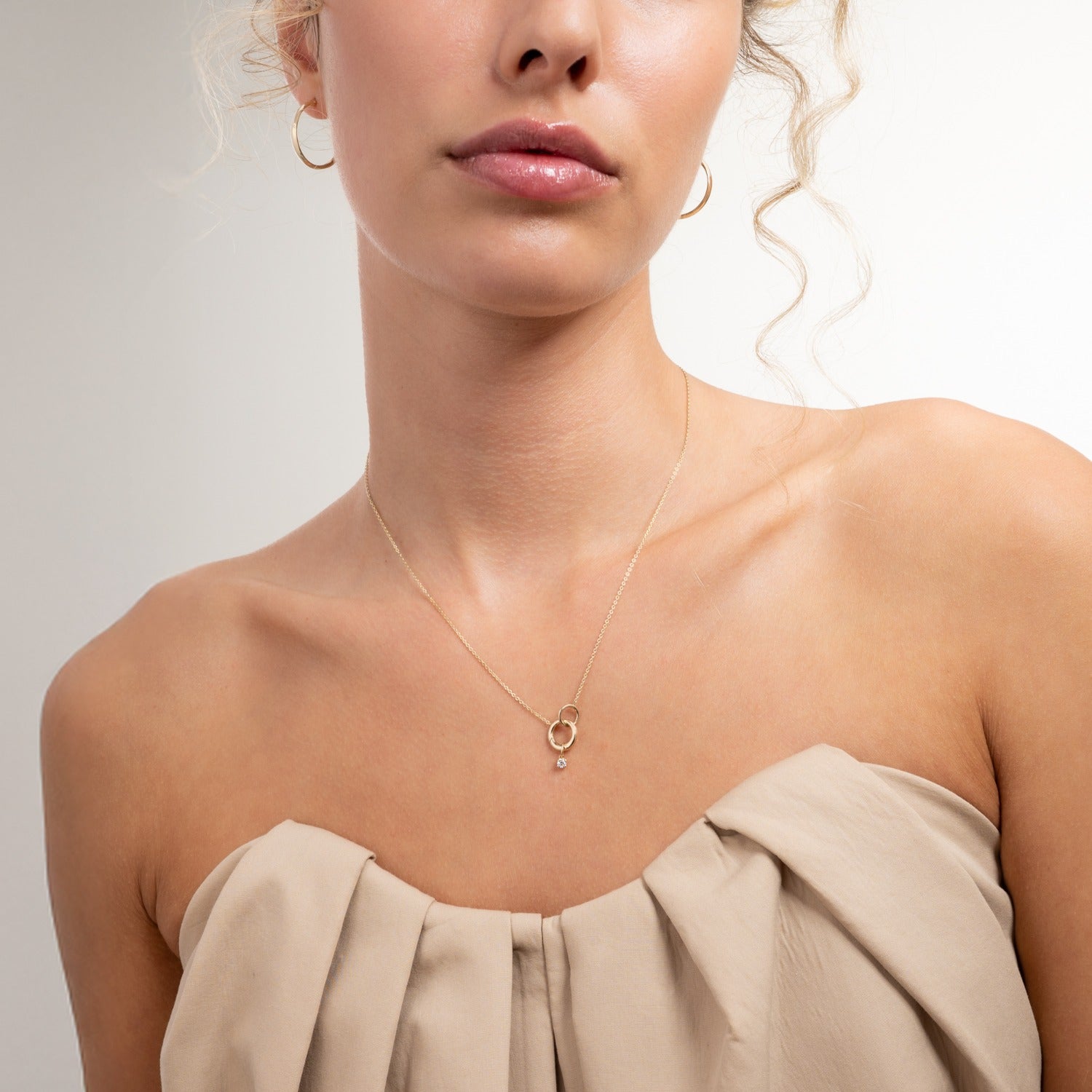 Isabel Bernard Le Marais Square Zirconia 14 karat gold charm IB350061