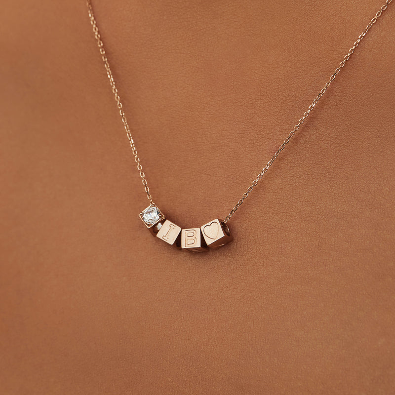 Isabel Bernard La Concorde Felie 14 Karat | Roségold Kubus Charm IB350049-zoom-