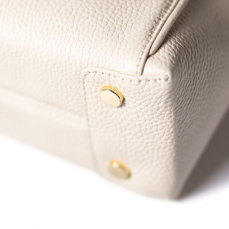 Isabel Bernard Honoré Cloe Mini Creme Kalbsleder Handtasche IB21124-070-zoom-