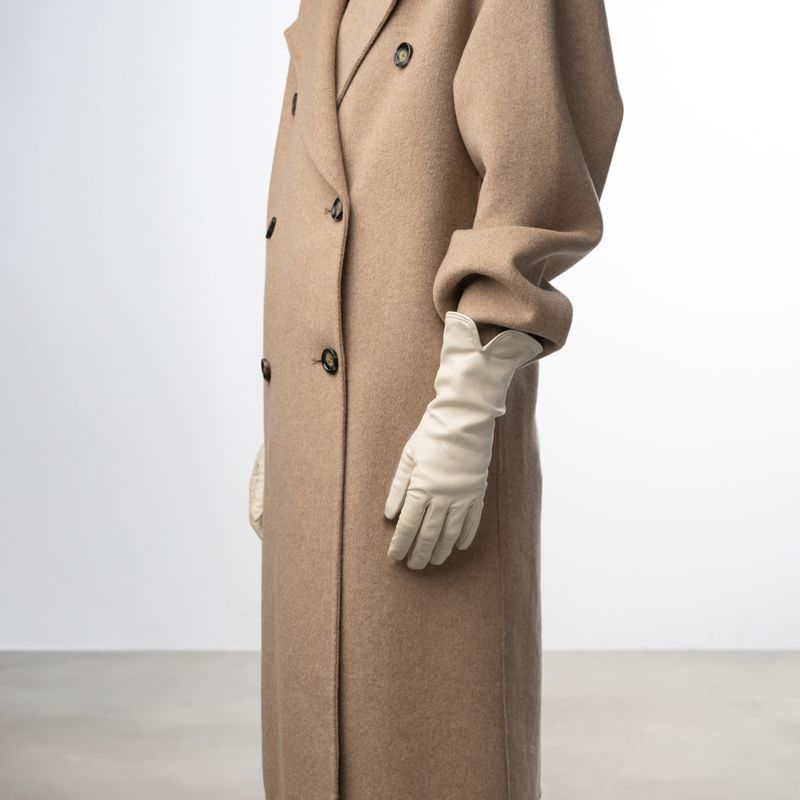 Isabel Bernard Honoré Sylvie cremefarbene Lederhandschuhe aus Ziegenleder IB67004-372-7-zoom-