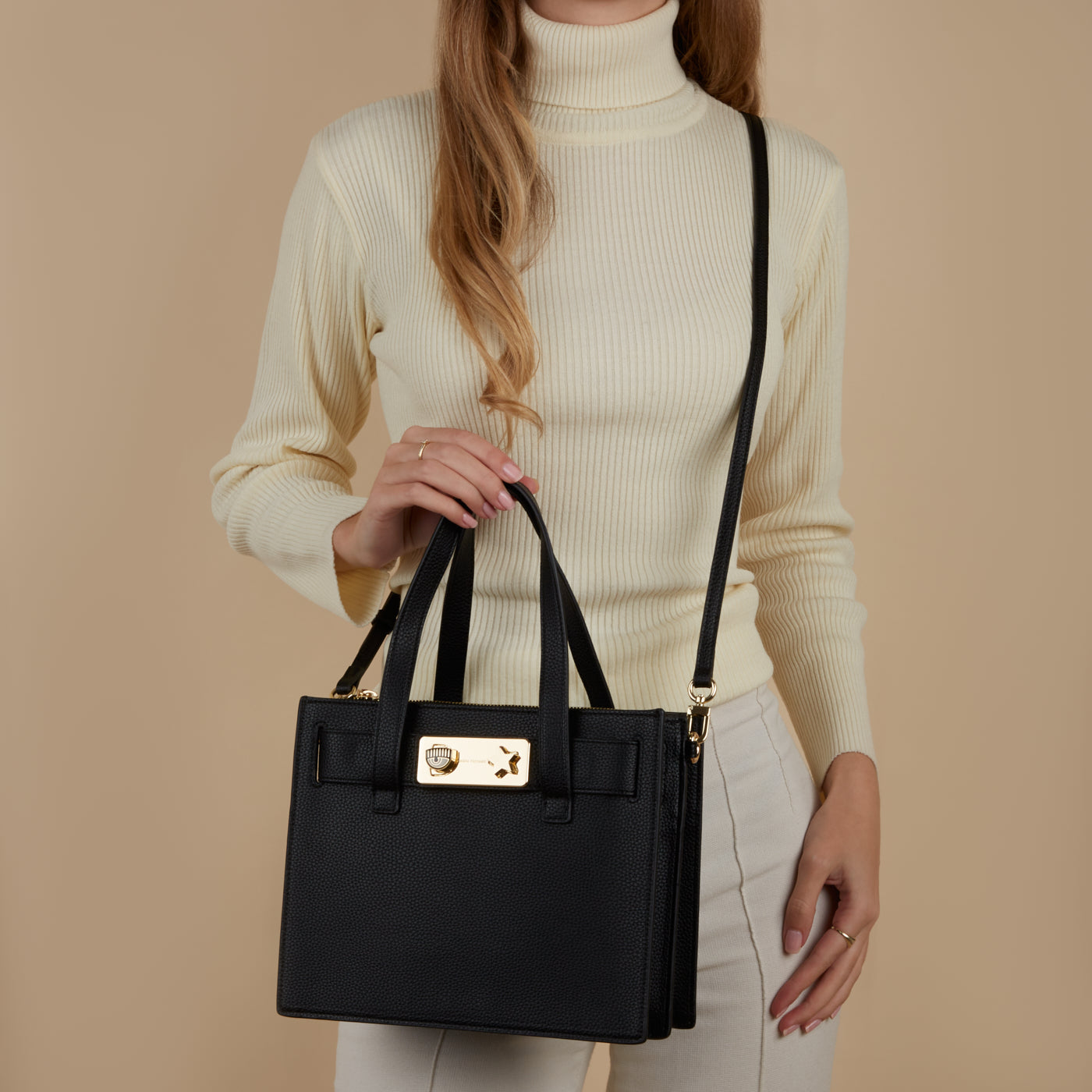 Chiara Ferragni Eye Star Black Handbag 75SB4BE6-ZS529-899