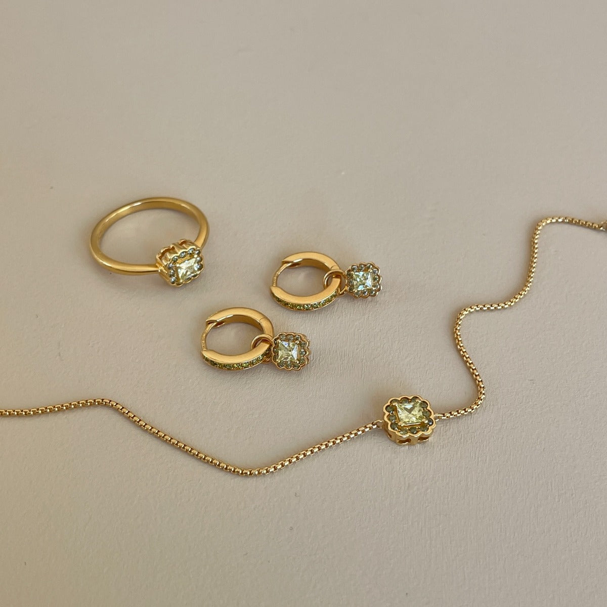 24Kae Gold Bracelet 22457Y