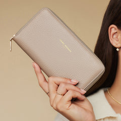 Isabel Bernard Honoré Léa Taupe Calfskin Zip Wallet IB23017