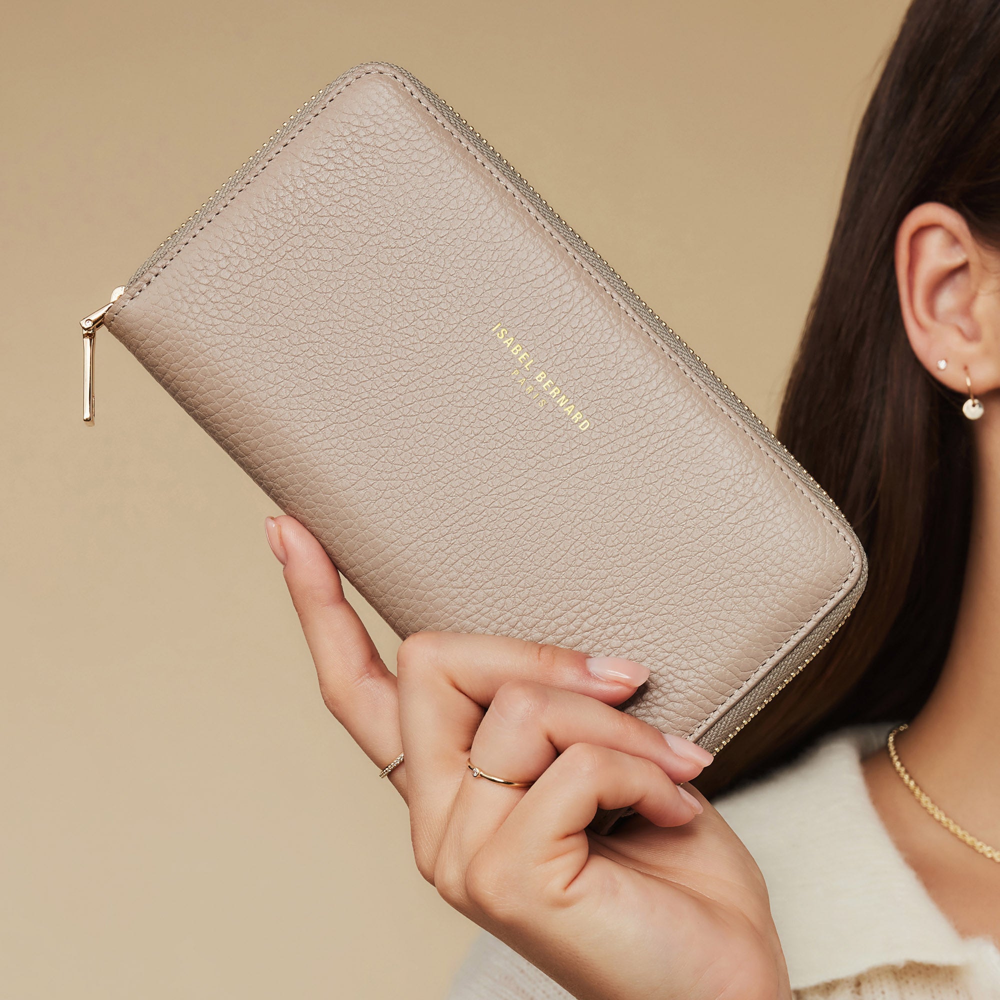 Isabel Bernard Honoré Léa Taupe Calfskin Zip Wallet IB23017