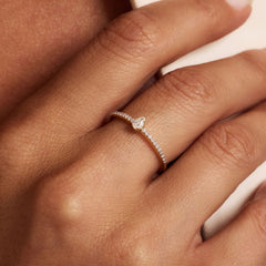 Isabel Bernard De la Paix Eloise 14 karat gold ring with diamond 0.10 carat IBD330043-48