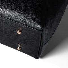 Isabel Bernard Honoré Elin Black calfskin leather shoulder bag IB25111-001