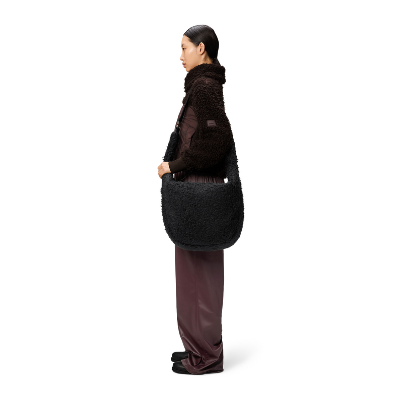 Rains Valera Black Vision Schultertasche Groß R13210-01-zoom-