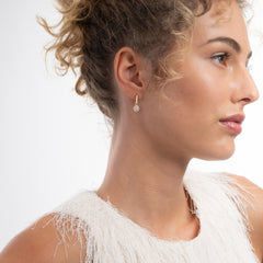 Isabel Bernard Le Marais Anne 14 Karat Gold Hoop Earrings With Zirconia Stone IB360291