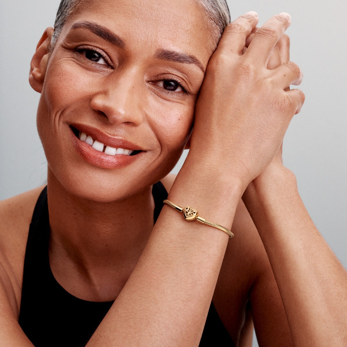 Pandora Moments 14 Karat Gold Plated Bracelet 563516C01-20