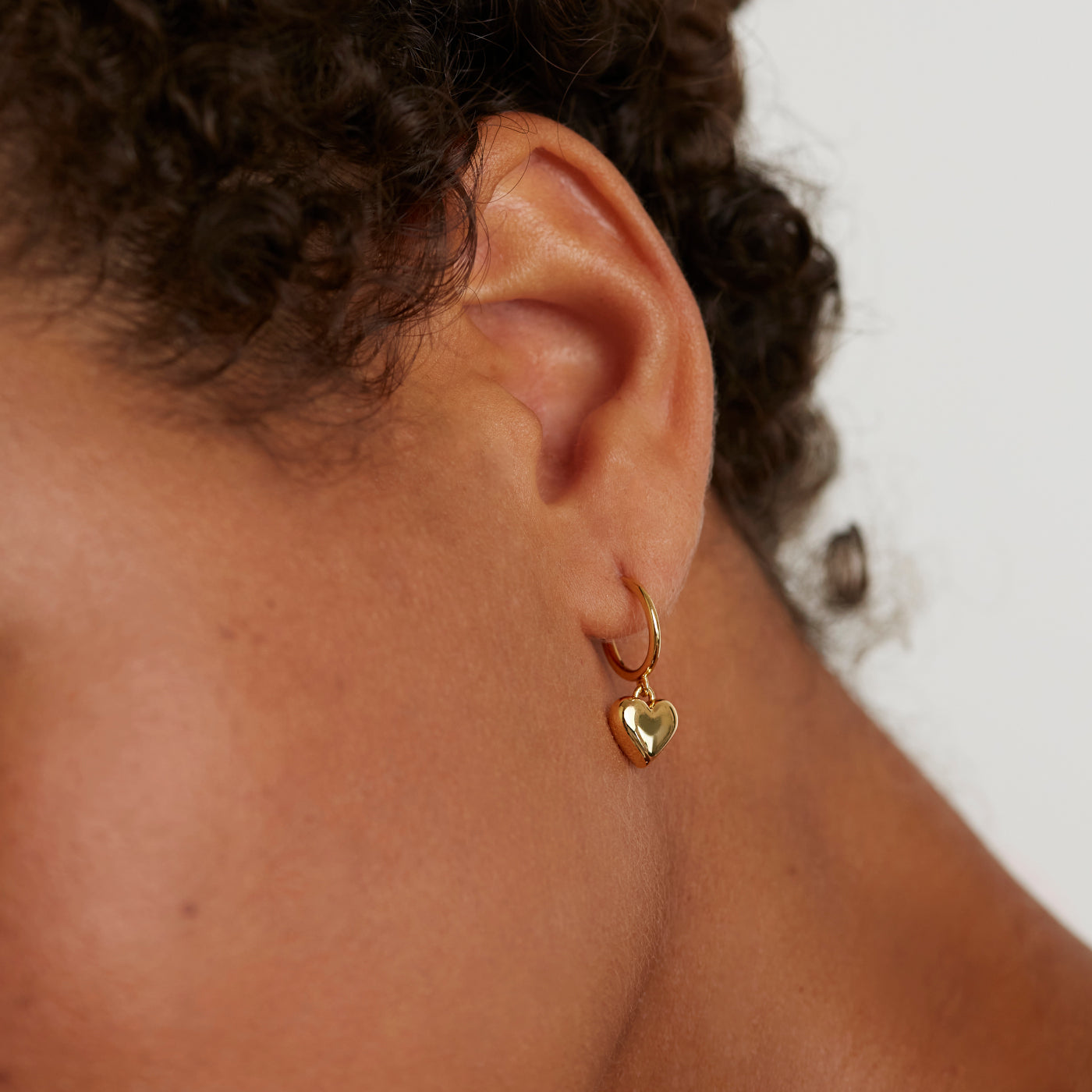 P D Paola Engrave Me 18 karat gold plated Ear Charms AR01-364-U