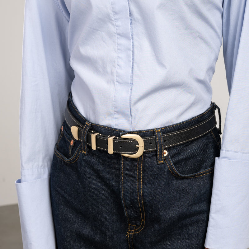 Isabel Bernard Rêveur Mathilde schwarzer Kalbsledergürtel mit goldfarbener Schnalle IB60020-001-90-zoom-