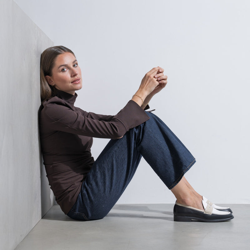 Isabel Bernard Vendôme Blandine Schwarz-Weiß Kalbsleder Loafers mit weißen Details IB51015-10170-36-zoom-