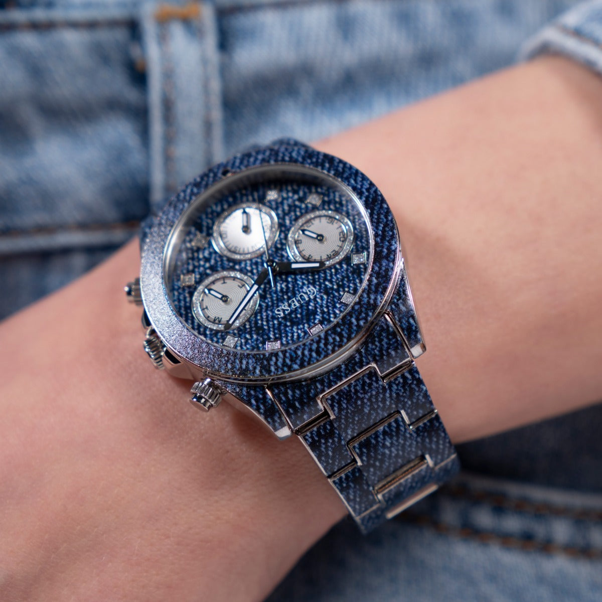 GUESS Indigo Women's Watch GW0750L1