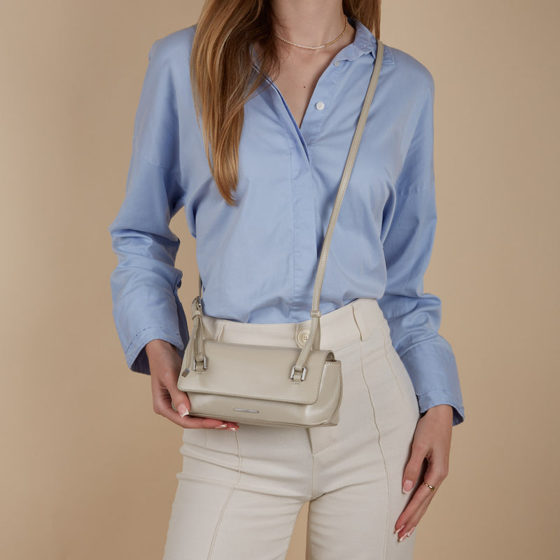 Calvin Klein damen Umhängetasche Grau K60K610934PEA-zoom-